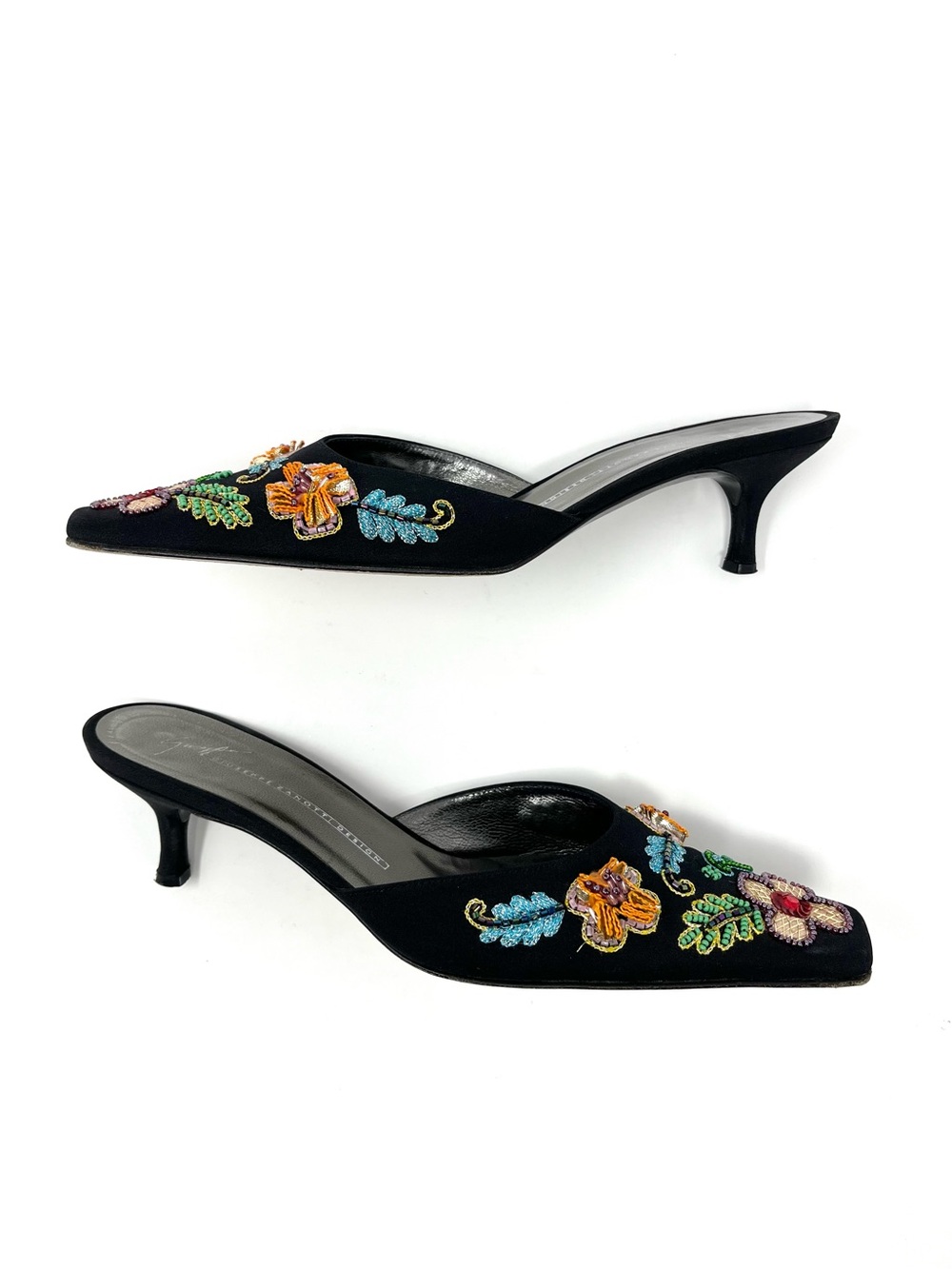 Vintage Giuseppe Zanotti Y2K Black Satin Beaded Flower Mules Kitten Heels 7.5 - Picture 4 of 10